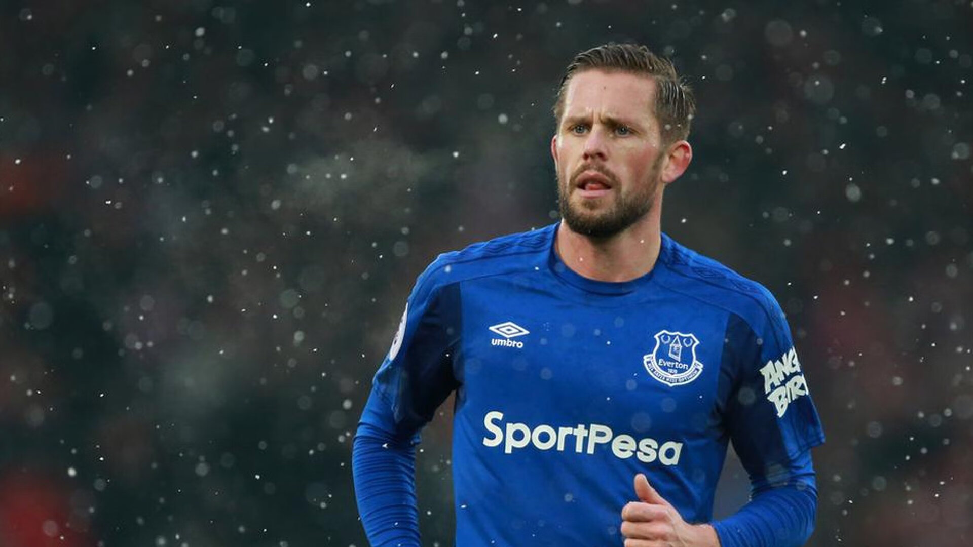 中国足球官方发布训练日程，中国足球训练视频